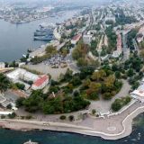 Старая песня: Украина жестко отреагировала на приглашения иностранцев в российский Крым