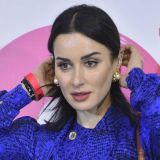 Возбужденная Канделаки впилась губами в обнажившую шею Собчак: Соскучилась 