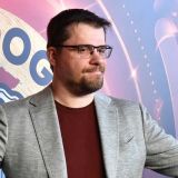 Оскорбившего Гузееву Харламова разнесли в пух и прах: Он же тупой!