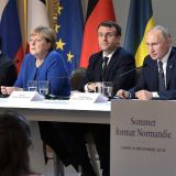 Песков рассказал об отношении Путина к возможной встрече с Зеленским