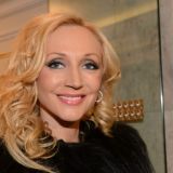 Десерт с черносливом: Рецепт из детства Кристины Орбакайте