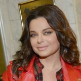 Продавшую яйцеклетку Королеву призвали раскрыть правду о сыне: Он точно от Тарзана?