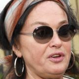 Ее спасают: врач вынес вердикт инфицированной ковидом Гузеевой