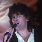 Исчезнувшая дочь рассказала о страшной болезни Серова: Проходит интенсивное лечение