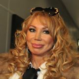 Распутина плюнула в лицо схватившему ее за волосы брату: Предлагал интим в 17 лет!