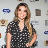 Всплыло фото сияющей Бородиной с цветами: Курбан подарил