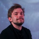 Боится: Петров подозрительно отреагировал на вопрос об уходе из 