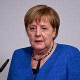 Ответ Минску на мигрантов: Меркель пригрозила Лукашенко новыми санкциями