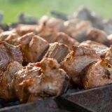 Шашлык на мангале – два оригинальных рецепта