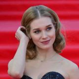 Потерявшая связь с реальностью Асмус оставила больную дочь на Харламова: Рыдала и тряслась