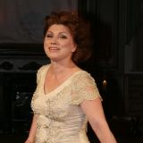 Оплеванную дочерью Сябитову затравил народ: Дурдом 