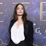 Возмущенная запретом фильма Джоли встала грудью за геев: Не хотят видеть красоту любви!