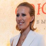 Полуголую Собчак вытащили со дна