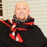 Купившего себе белоснежный гроб Шуру выставили дураком