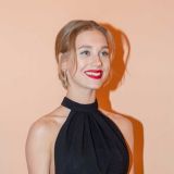 На Асмус свалилось несчастье: Ничему жизнь не учит