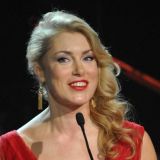 Врачи пригласили антипрививочницу Шукшину в 