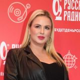 В последний вагон: Семенович объявила кастинг по поиску мужа