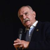 Подделка подписи и незаконное обогащение: Михалкова втянули в грязный скандал