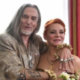 Красавец и папина копия: каким растет 12-летний сын Джигурды и Анисиной