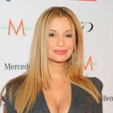 Мечтающая о ребенке Орлова взвыла от безысходности: Как жаль!