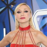 Кристина Орбакайте поздравила читателей 