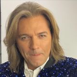 Время никого не щадит: в двух опухших мужиках в аэропорту не сразу признали Маликова и Сюткина