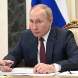 Путин поручил доработать закон о QR-кодах с учетом жизненных позиций россиян