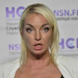 Волочкова закипит: Сбежавший Воля ошарашил шпагатом и бритыми ногами 