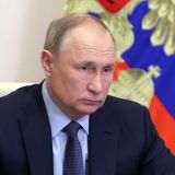 Путин заставляет США гадать о своих намерениях – Bloomberg