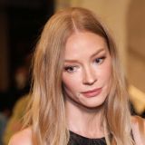 Ходченкова сбросила лифчик на пляже