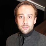 Можете даже не сомневаться: чумазый сын Шепелева поел земли