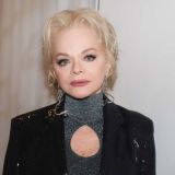 Полностью облысевшую Долину в шоке приняли за другого человека: Наргиз тату свела