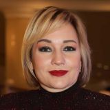 У изменившейся до неузнаваемости Булановой проявились следы подтяжек