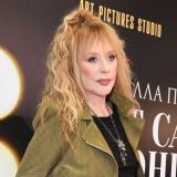 Поклонников восхитил образ Аллы Пугачевой в шубе