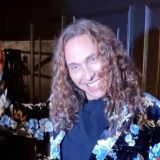 Променяла композитора на стриптизера: Королева объяснила неприязнь мамы к Тарзану