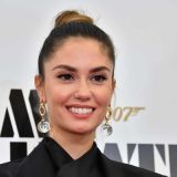 Оставившая фамилию бывшего мужа Муцениеце объяснила свое решение