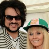 Киркоров вцепился в Валерию на глазах у мужа