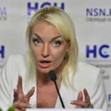 От бывшего Волочковой требуют вернуть деньги за Мальдивы