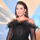 Жасмин решила подарить деньги поклонникам