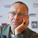 Кончаловский трогательно обратился к жене в важный день