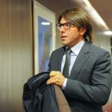 Жена показала любовное видео с сильно сдавшим Малаховым