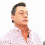 Почему мать пыталась разрушить семью Караченцова