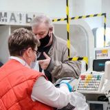 Торговые сети хотят ограничить продажу дешевых товаров в одни руки