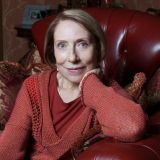 Чурикова встала грудью за затравленную Хаматову 