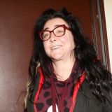 Любовник завалил квартиру заболевшей Лолиты цветами