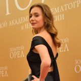 Как отекающая Толкалина приводит себя в божеский вид