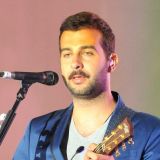 Лишить всех благ: повернувшимся задом к Родине звездам придумали наказание 