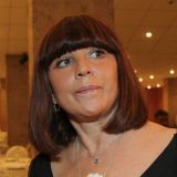 74-летняя Варлей шокировала откровенным декольте на поминках 