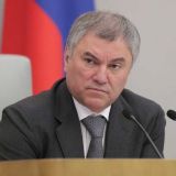 Володин потребовал от Байдена объяснений о связи его сына с биолабораториями на Украине