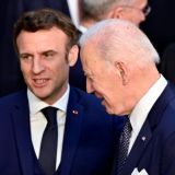 Макрон вступился за Путина после унизительных провокаций Байдена